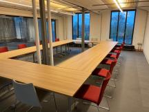 Boardroom-and-Tables-Mid-Level-IMAGE51